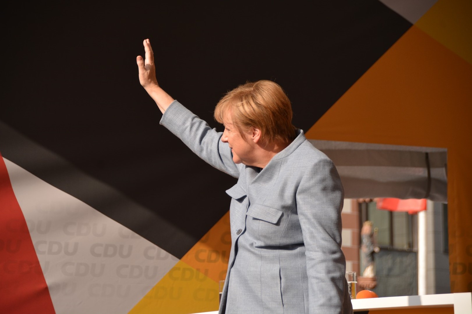 Merkel: Moguće da na samitu EU o pomoći gospodarstvima zbog korone ne bude dogovora